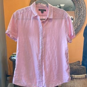 Women’s size M Tommy Bahama Linen Button Down